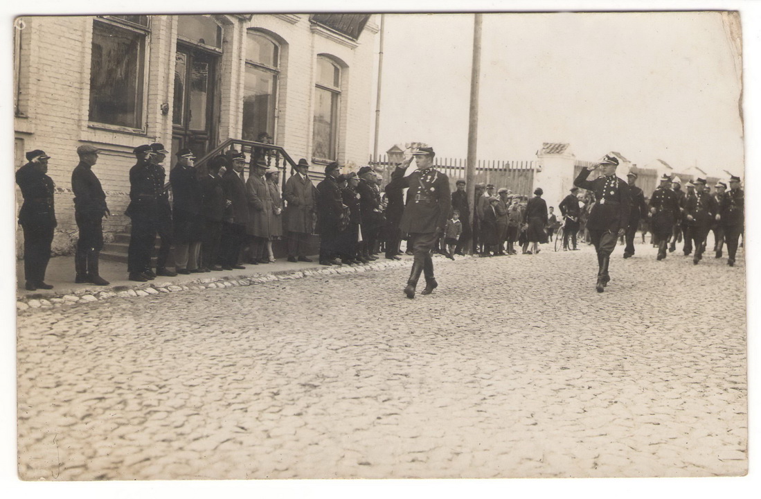 Парад польских военных в Глубоком. 1920-30-е гг.