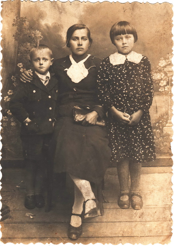 Семейное фото (1930-е гг.)
