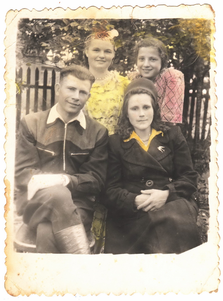Семейное фото (1950-е гг.)