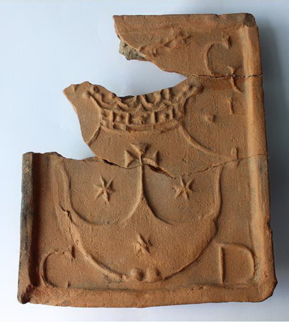 Кафля з гербам кармелітаў босых