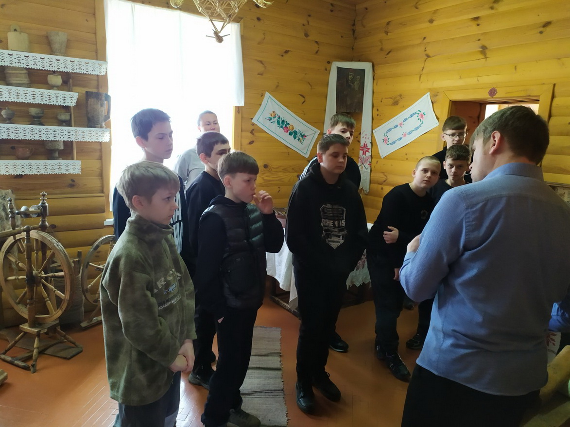 На экскуріі ў музеі