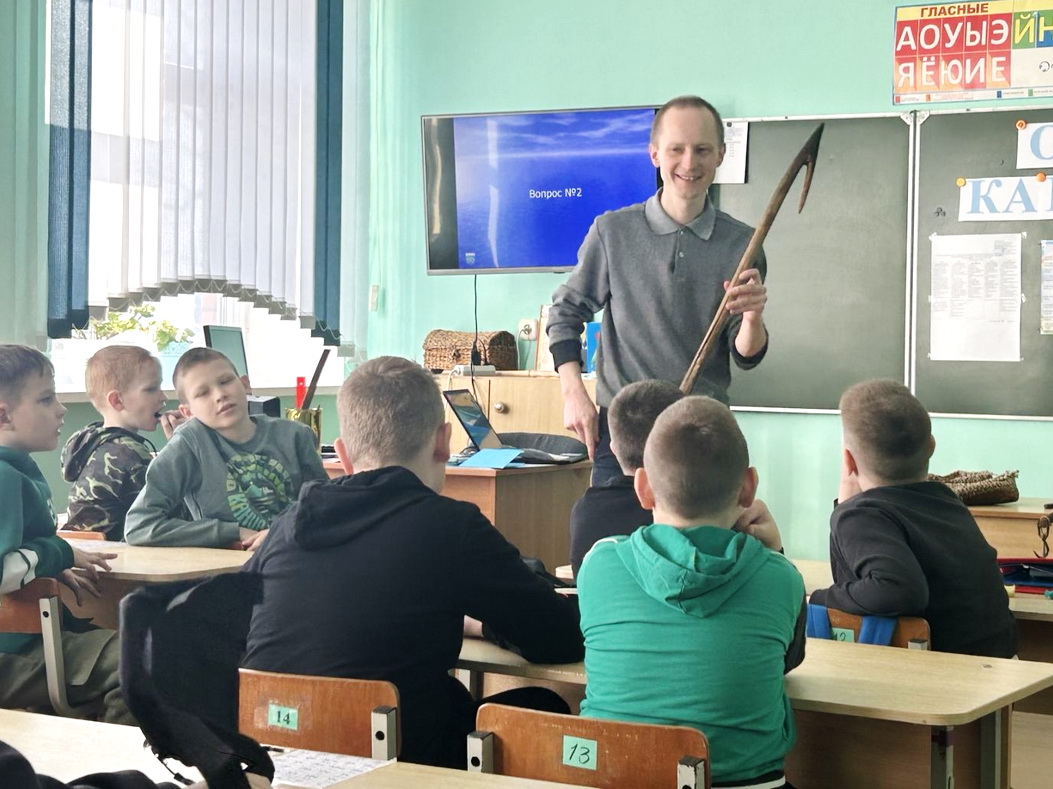 Музейны занятак з вучнямі першай гарадской школы